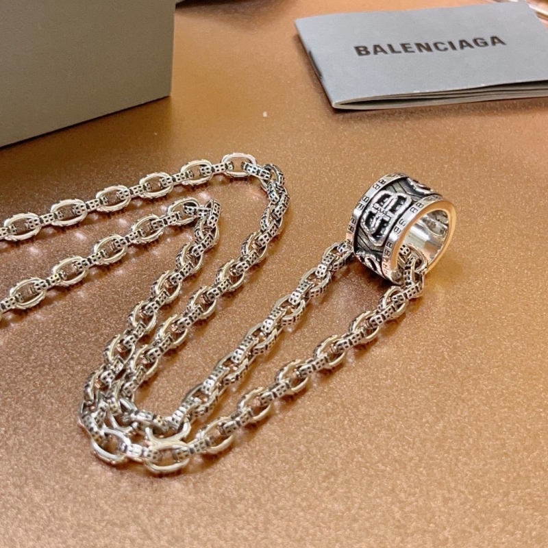 Ba1en*iaga necklaces